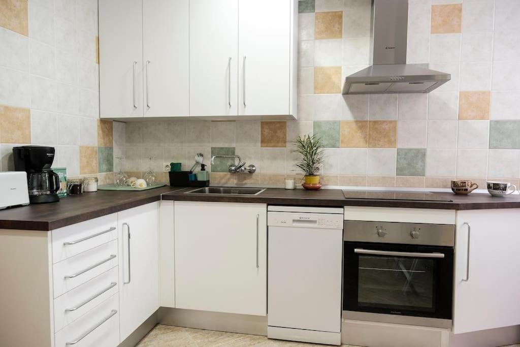 Apartamento A 100M Del Ayuntamiento Уэльва Экстерьер фото