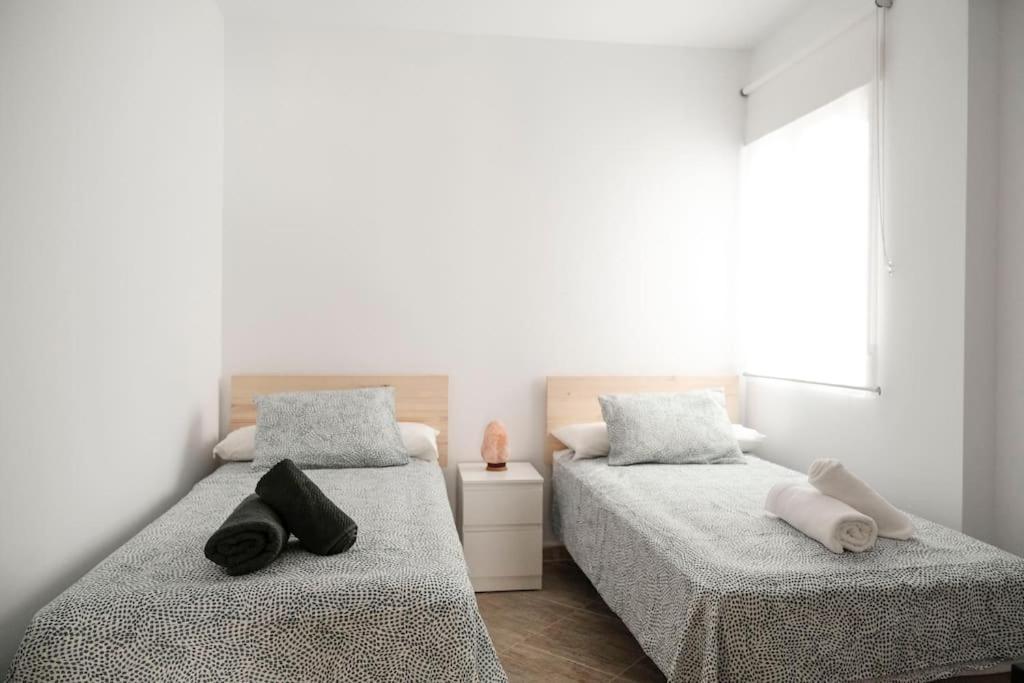 Apartamento A 100M Del Ayuntamiento Уэльва Экстерьер фото