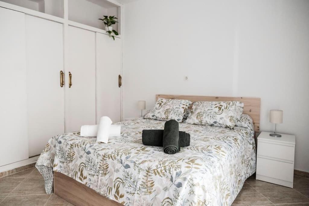 Apartamento A 100M Del Ayuntamiento Уэльва Экстерьер фото