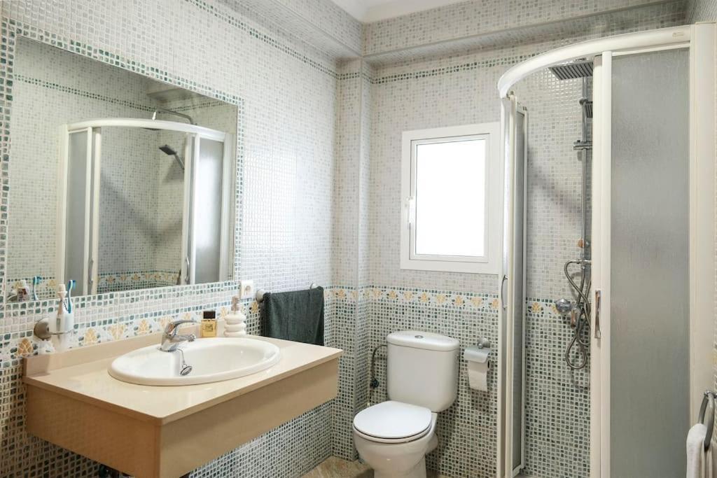Apartamento A 100M Del Ayuntamiento Уэльва Экстерьер фото